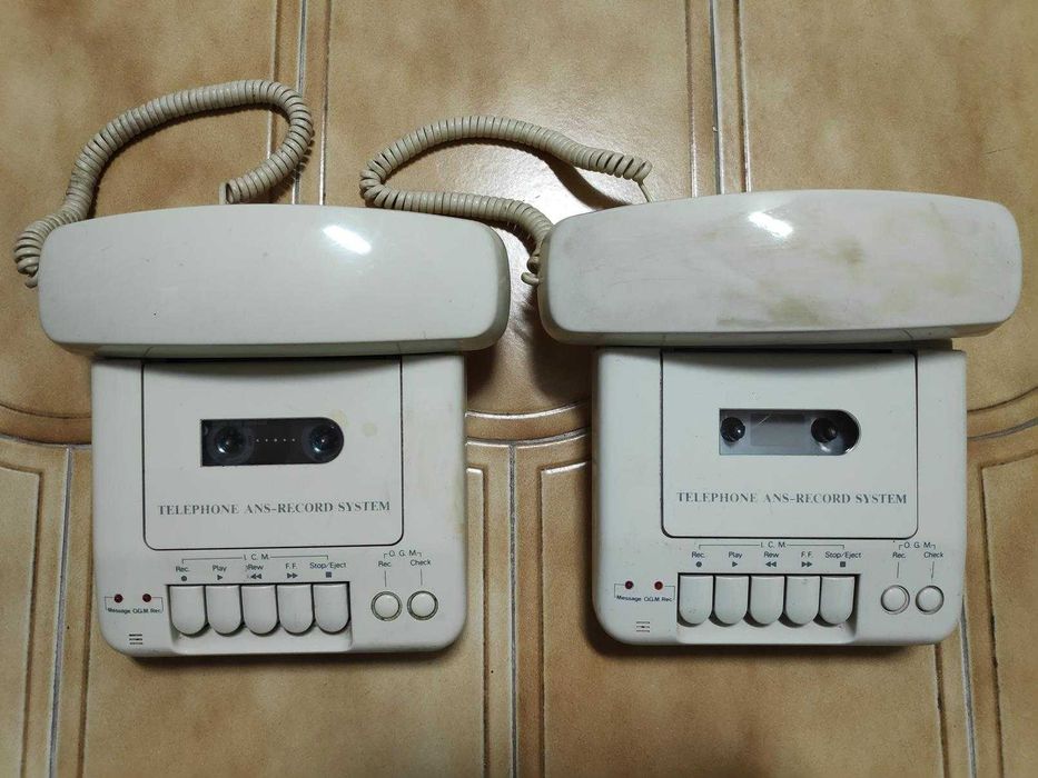 Telefone analógico, atendedor e gravador de chamadas