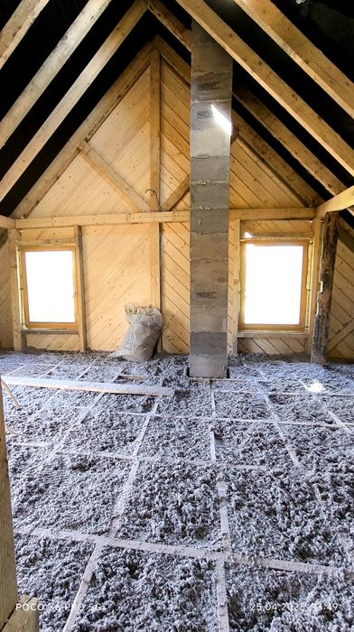 Ocieplenia metodą wdmuchiwania Celulozy i Wełny