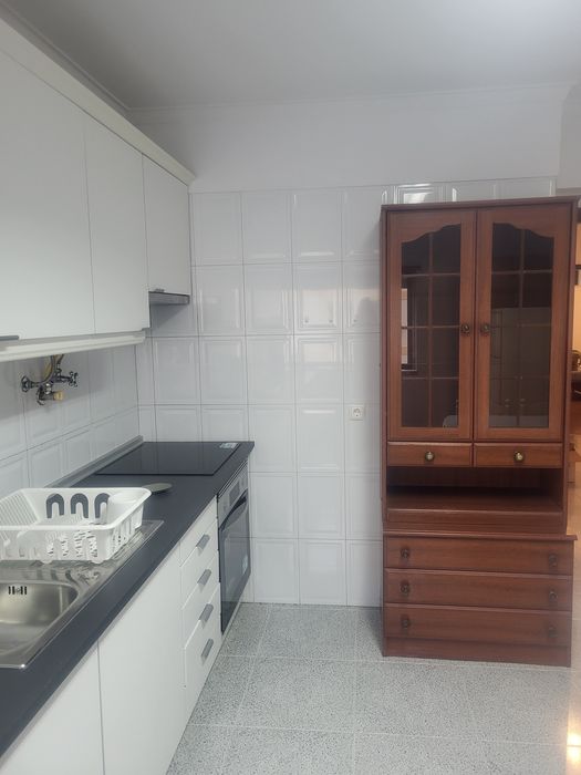 Quarto de casal ou 2 pessoas em Ouressa, Mem Martins