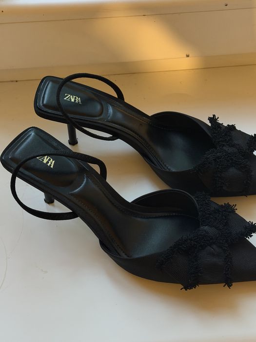 Слінгбеки, туфлі ZARA