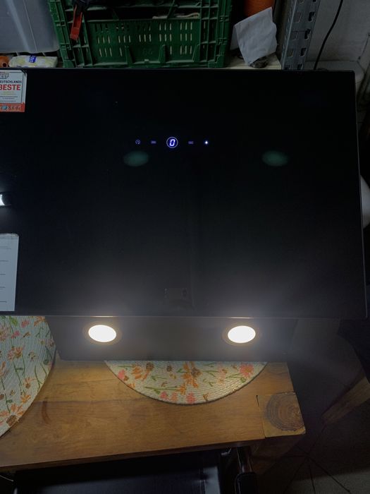 Okap szklany do kuchni