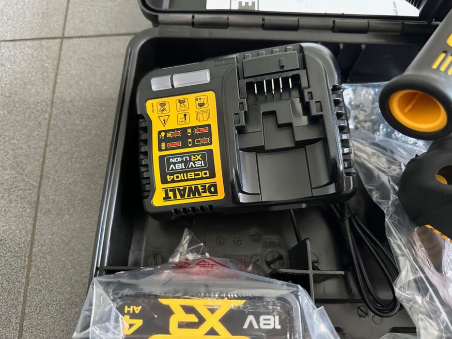 Martelo DeWalt DCH253M2 18V c/ 2x Baterias Nova em Caixa c/Fatura Garantia