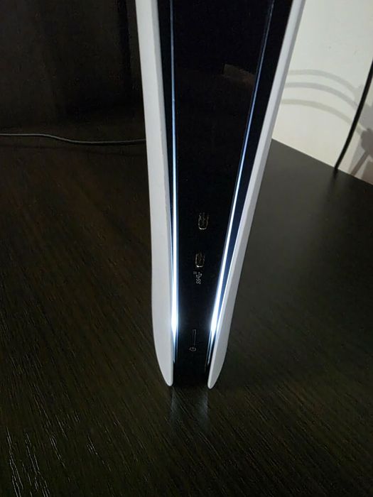 Konsola Ps5 slima bez napędu USZKODZONA