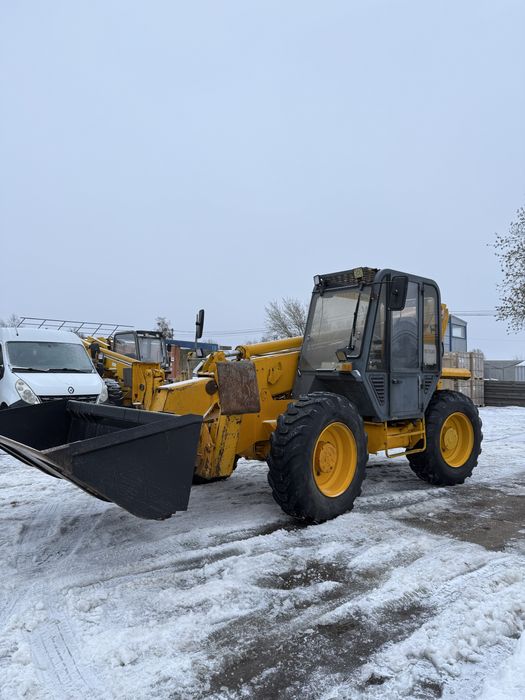 Телескопічний навантажувач JCB 530-110