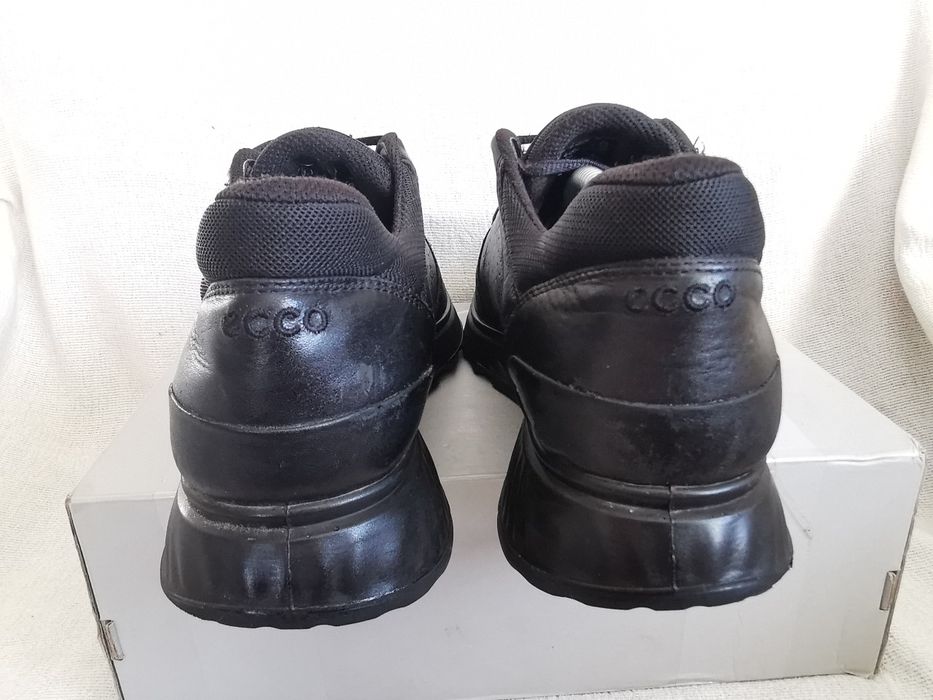Ecco Exostride skórzane buty sportowe 42
