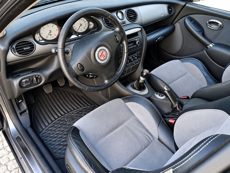 MG ZT-T Break 2.0D de 136cv de 2005 (Motor BMW)