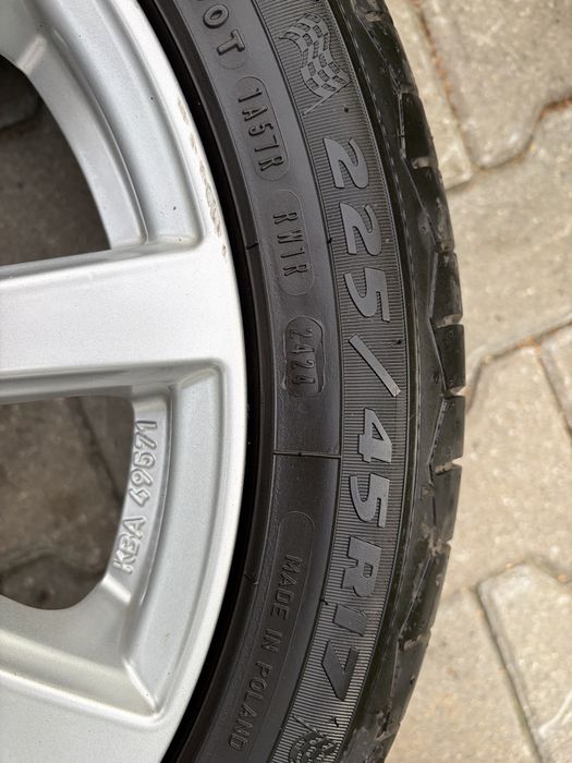 Felgi aluminiowe 5x112 17 cali z oponami letnimi