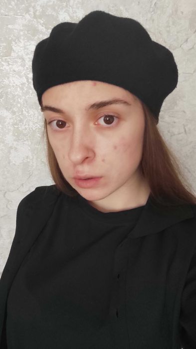 Берет жіночий(чорний)