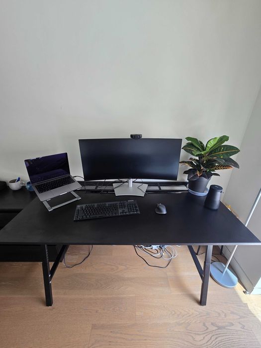 Secretária Gaming IKEA UTESPELARE Preta 160x80 cm - Como Nova