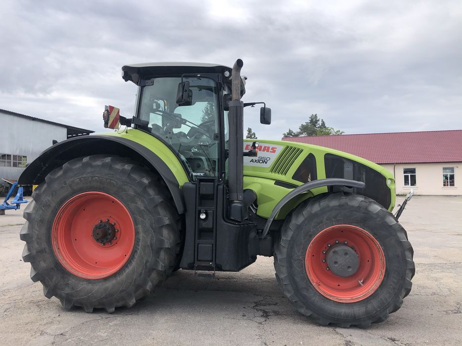 Трактор Claas Axion 950 2014 410 Продаж