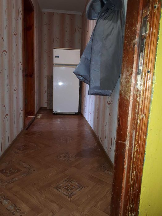 Сдам комнату в общежитии, на ЖБИ. ул Решитиловская, свет не откл.