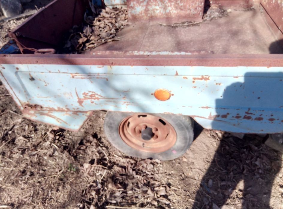 Прицеп автомобільний до мотоблока.