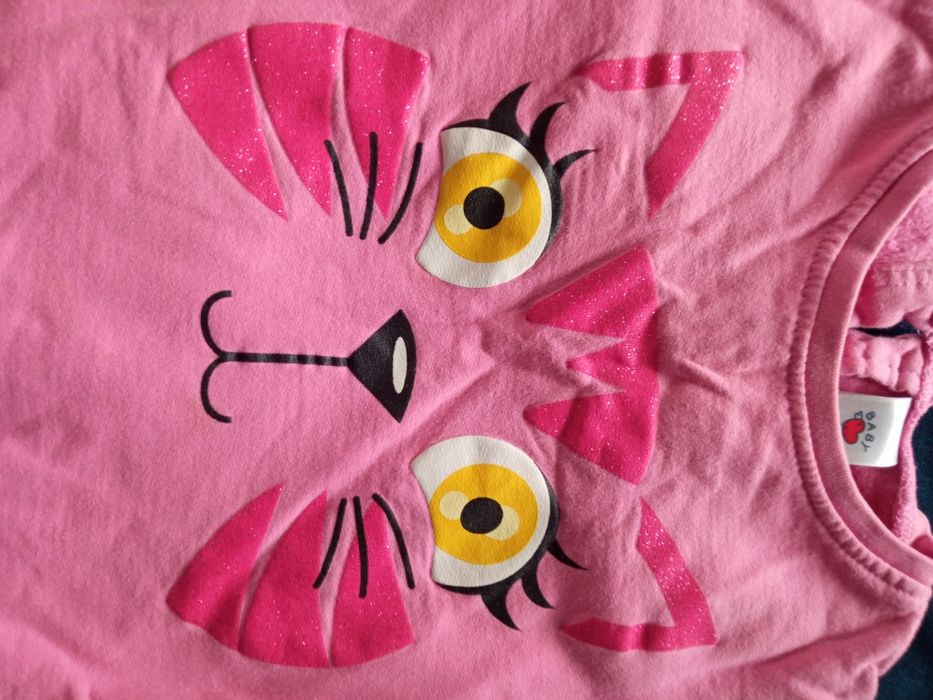 Bluza z kotem zapinana na guzik z tyłu r. 86