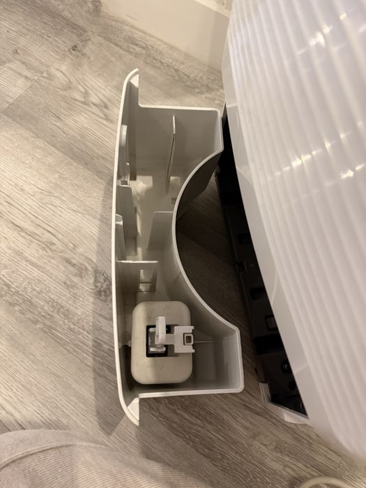 Desumidificador Daitsu Add-10XA (1.8 L - 10 L/dia)