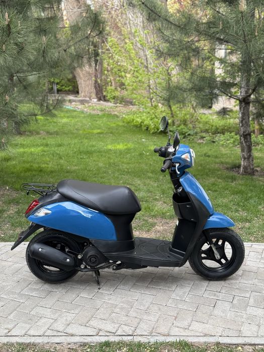 Скутер,мопед Suzuki Lets 6 Інжектор Контейнер