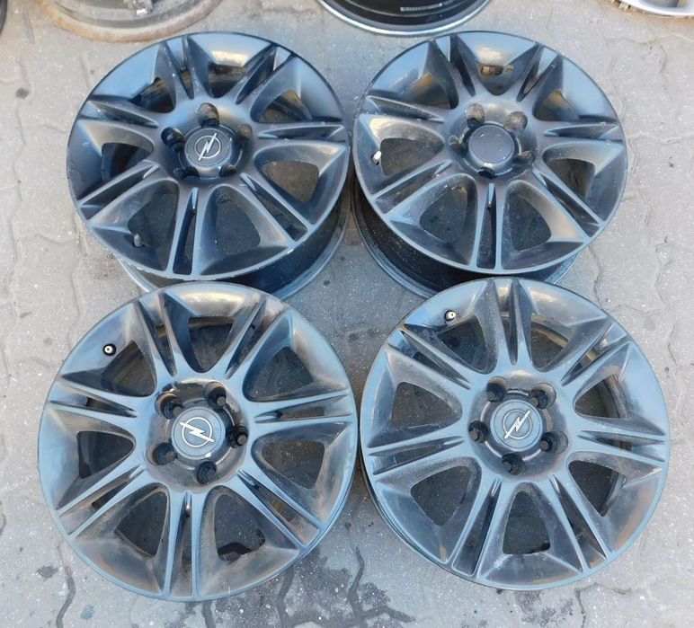 4 felgi komplet 16" OPEL CORSA D OPC  ASTRA MERIVA B 5x110