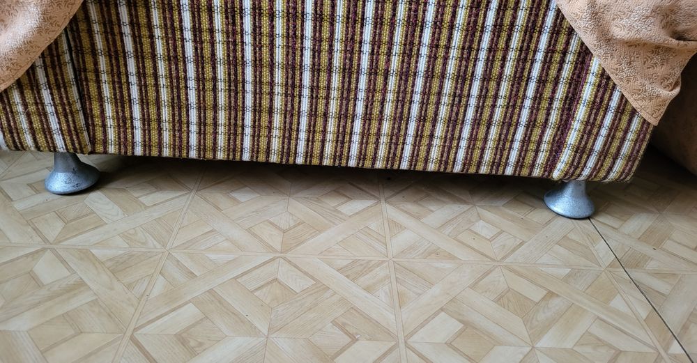 Fotel wygodny ze schowkiem