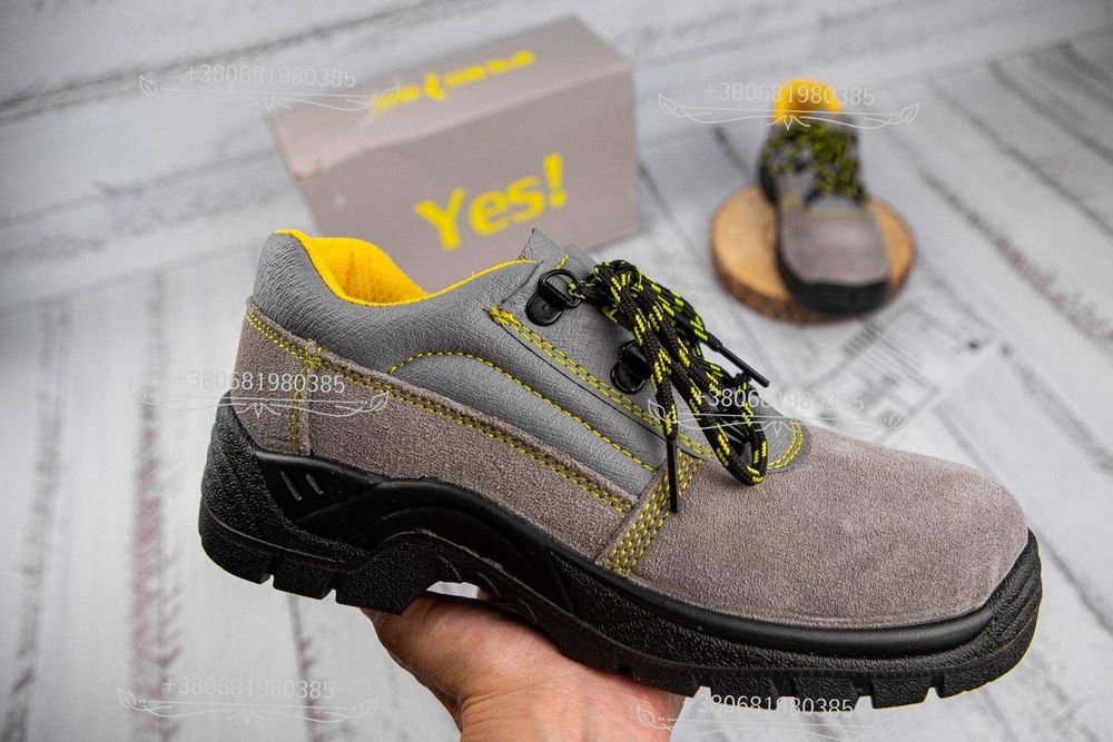 Спецвзуття робоче з металевим підноском, кросівки із захистом