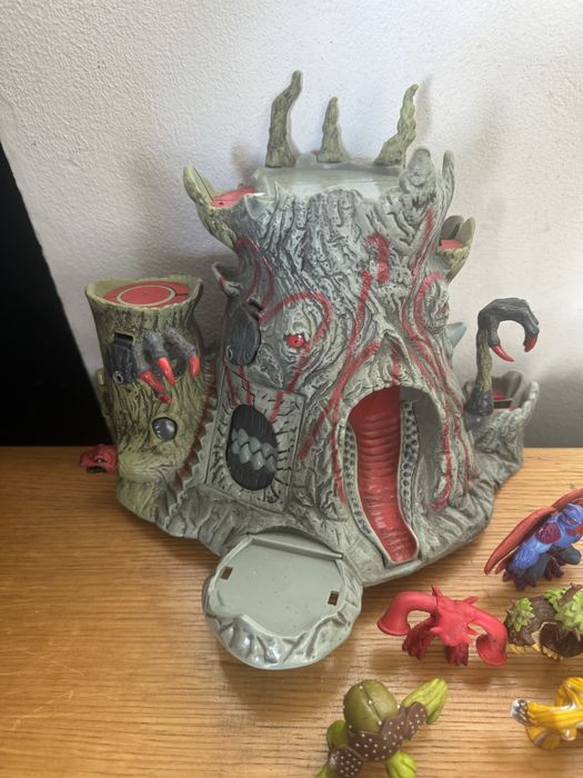 Gormit vulcao/refugio magico/58 bonecos