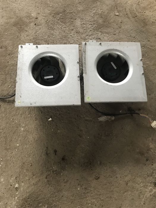 Продам два вентилятора канальні