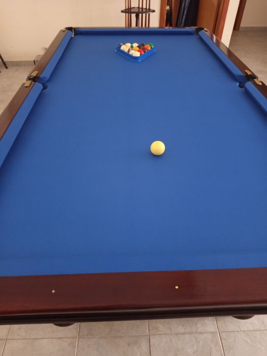Mesa de snooker muito boa