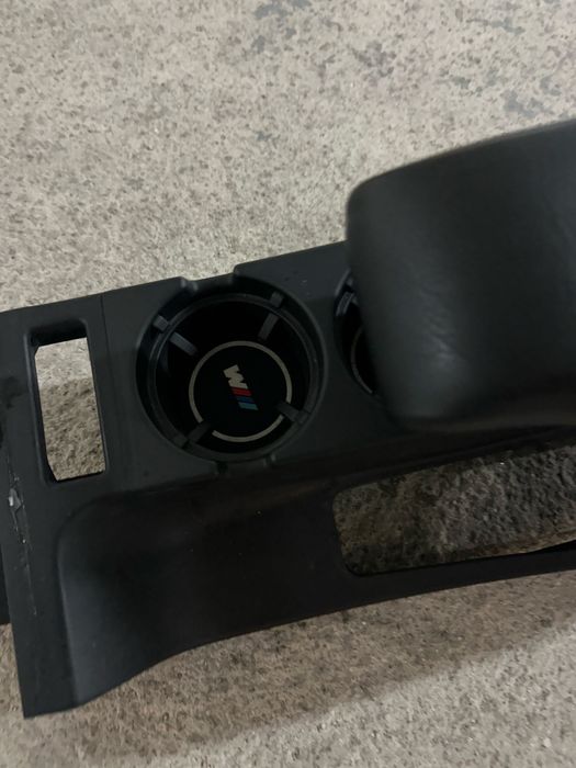 Consola c/apoio de braço E46 NOVA