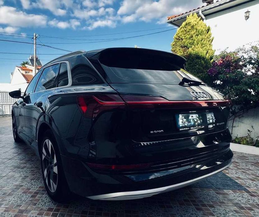 Audi e-tron 50 quattro