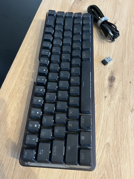 Teclado rog falchion