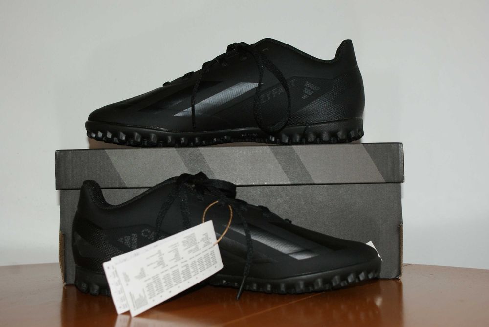 Adidas turfy Buty piłkarskie adidas X Crazyfast.4 TF M rozmiar 44 2/3
