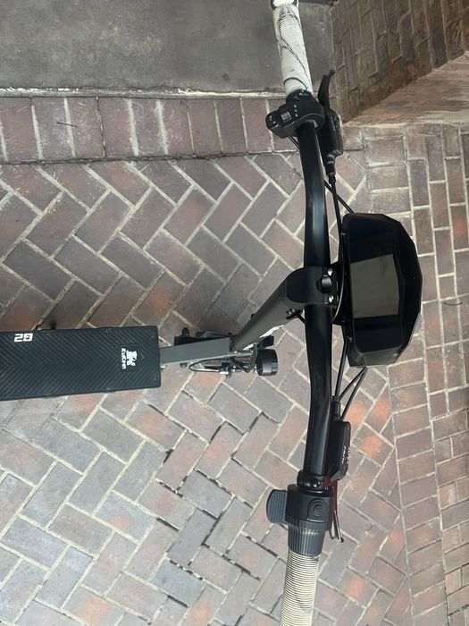 Kukirin G2 с гидравликой nutt