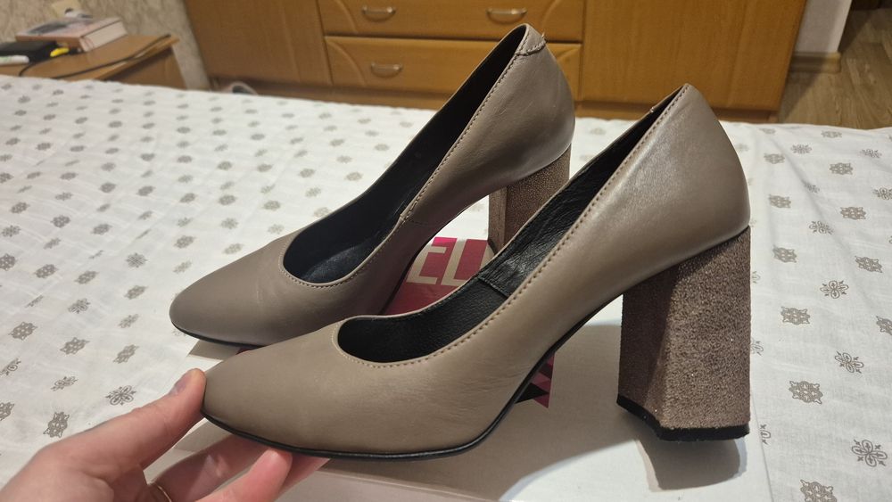 Шкіряні туфлі жіночі від Nivelle