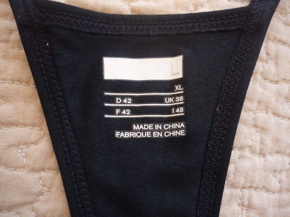 Dois Fato Banho NOVOS : 1º NIKE Sport/2º Preto Alças Originais