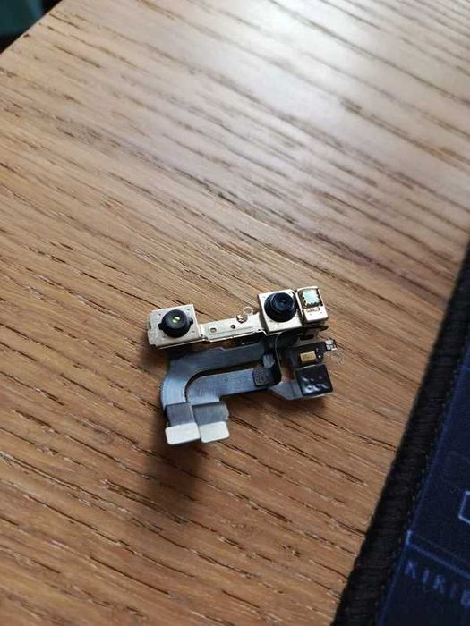 Kamera przednia iPhone 12