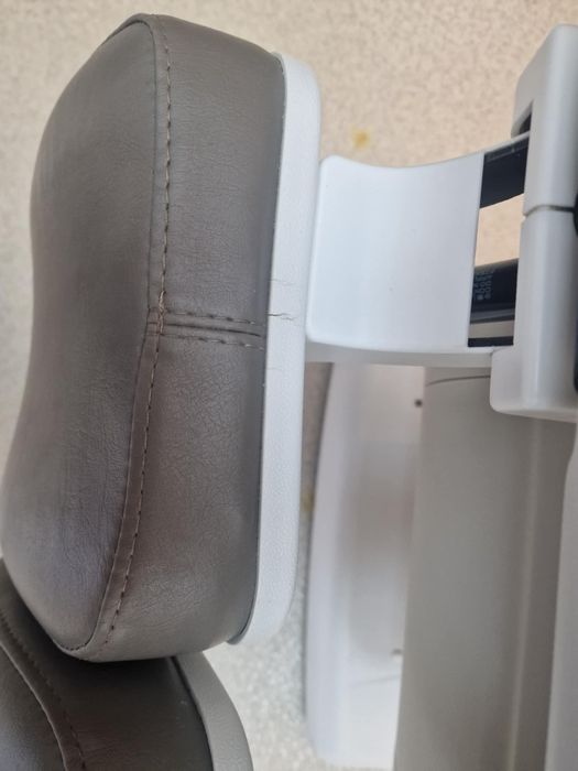 Fotel podologiczny / kosmetyczny 3-silnikowy  Azzurro