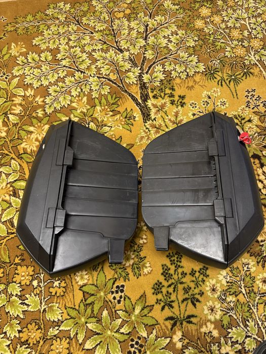 Продам бокові кофри Shad SH23