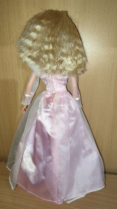 Ляльки Барбі Mattel та Simba