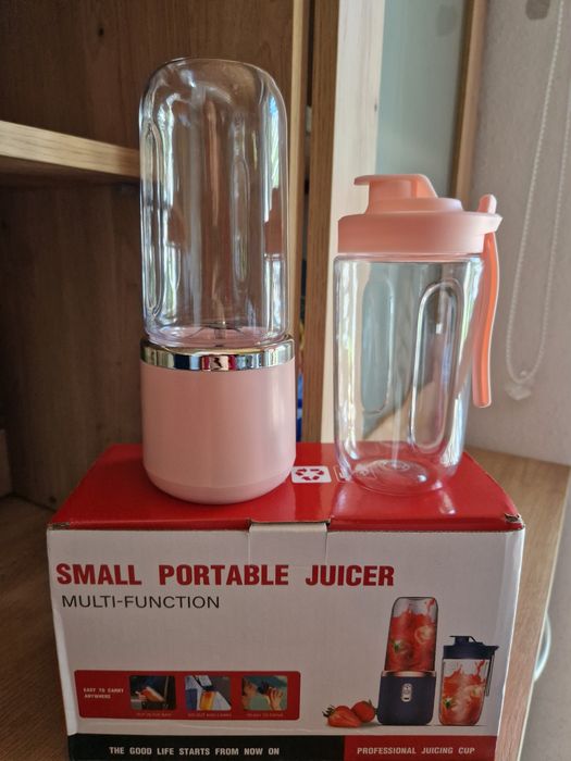 Liquidificador USB.  Novo