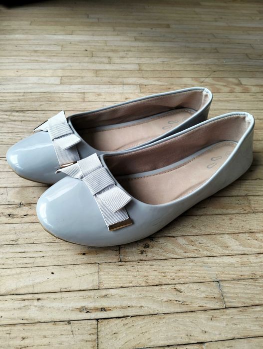 Baleriny lakierki szare r. 39