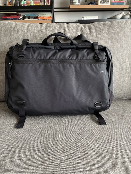 Tasmanian Tiger Shoulder Bag