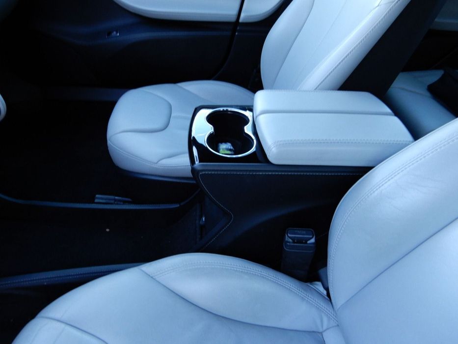 2016 Tesla Model S 85D