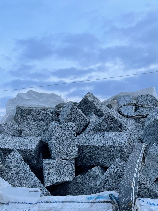 Бруківка гранітна покостівка колота