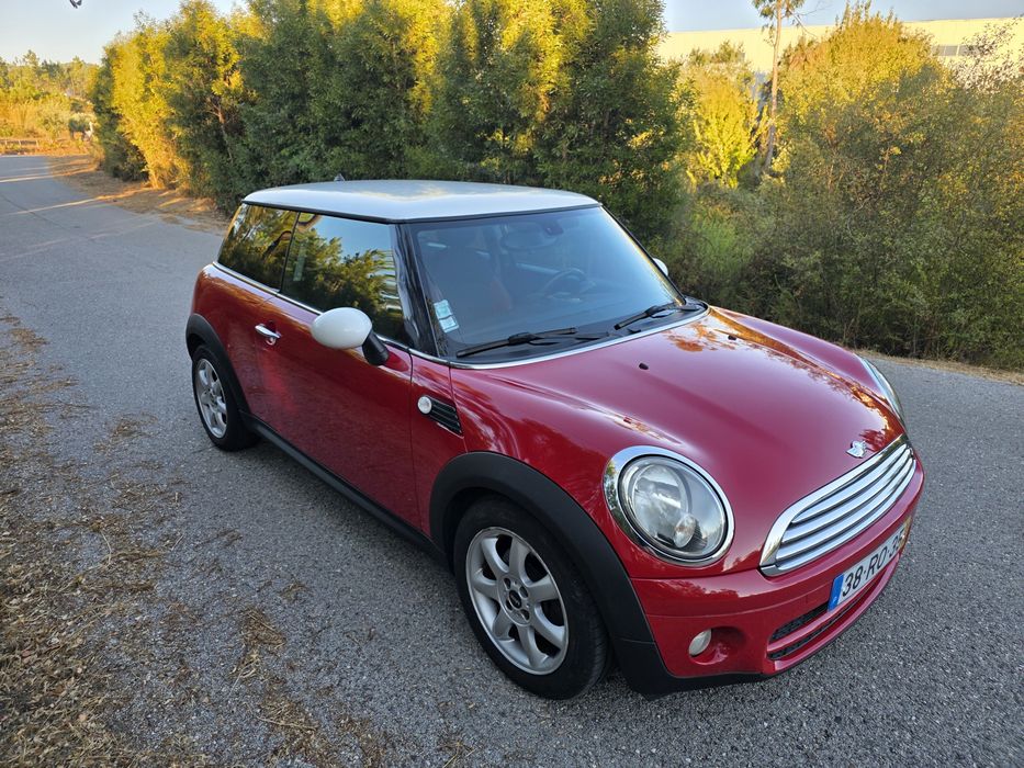 Mini Cooper D 2008 — Repleto de Extras | Muito Bem Estimado