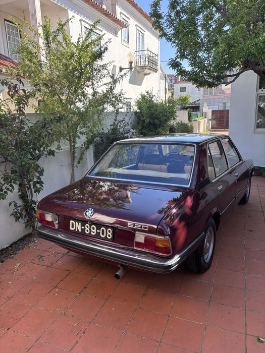 BMW 520 e12 (1972)