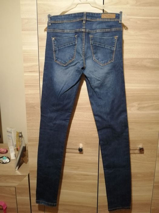 Spodnie rurki jeansowe