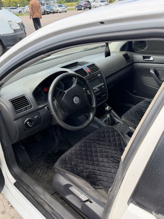 Volkswagen Golf 5 Дизель 2л