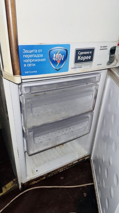 Холодильник двухкамерный нодфрост самсунг