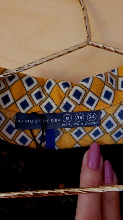 Żółta marynarka w romby