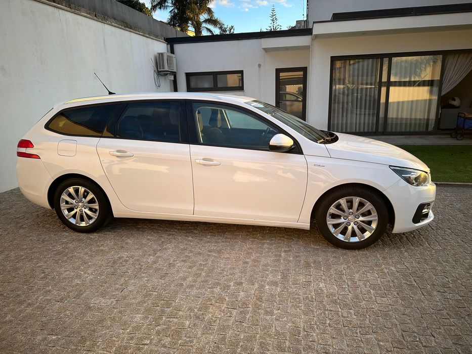 Peugeot 308 SW 1.2 130cv Style (Gasolina) – 2018 – Histórico Completo