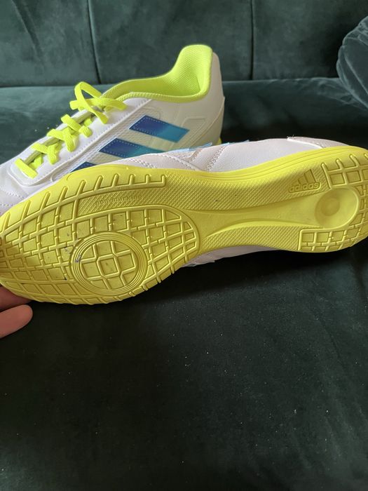 Buty Adidas Sala rozm. 44