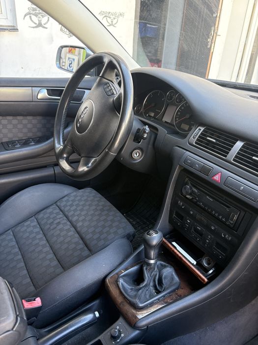 Audi A6 avant 2004r